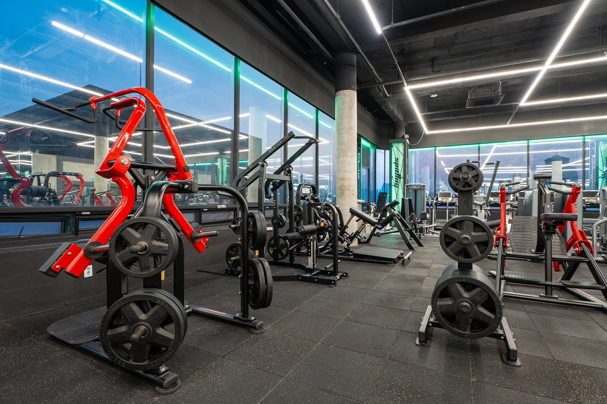 Photo by https://kr.object.ncloudstorage.com/fibud-storage/fibud/prod/origin/resume/149.jpg