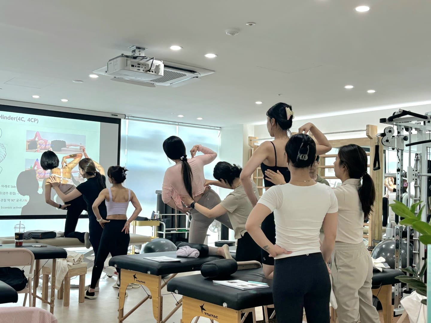 근거중심 척추측만증 평가와 3차원적 교정운동(Schroth approach) 교육 22